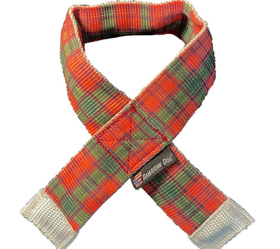 Firehose Holiday Scarf Tug